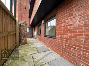 Photo 16- click for photo gallery